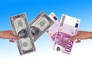 СС0 Public Domain / Как правильно покупать валюту и чего не стоит делать с долларами и евро: рекомендации экономистов
