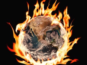 Фото с сайта <a href="https://www.freepik.com/free-photo/world-fire-image-global-warming-environment-remix-with-fire-effect_19001715.htm">Freepik</a>, image by rawpixel.com / Две мировые сверхдержавы должны заключить «брак по расчету в аду»