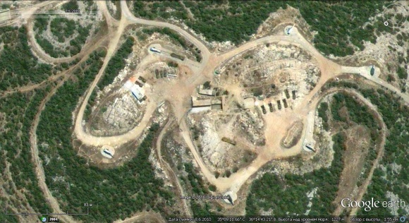 Снимок Google earth: сирийский ЗРК С-200ВЭ в окрестностях Тартуса