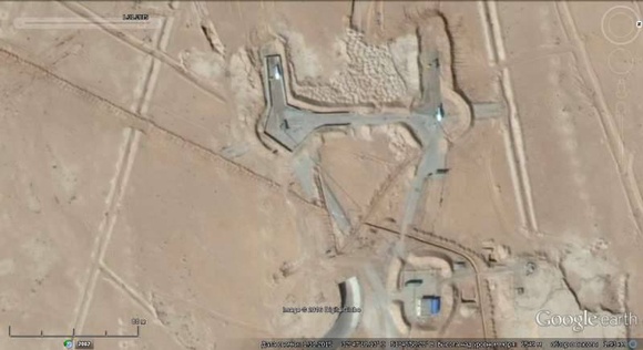 Снимок Google earth: пусковые установки иранского ЗРК С-200ВЭ недалеко от города Исфахан