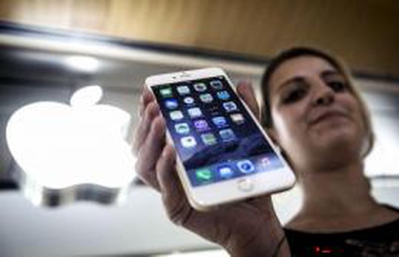 Apple научит iPhone открывать автомобиль своего владельца