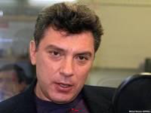Немцов извинился за нецензурные высказывания