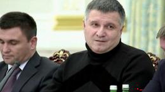 Скандал, устроенный Аваковым и Саакашвили, взорвал Интернет и вылился далеко за пределы Украины