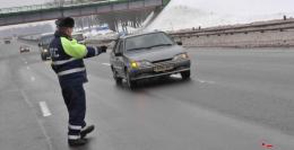 Гаишнику в Белоруссии позволили послать водителя «на три весёлых буквы»