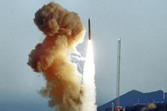 США провели успешный запуск межконтинентальной баллистической ракеты
