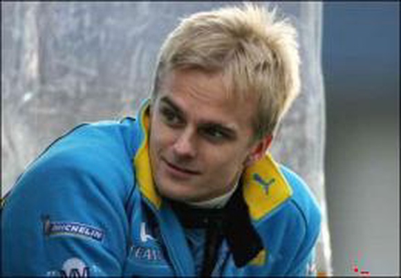 Ковалайнен станет тестовым пилотом команды Формулы-1 «Мерседес»