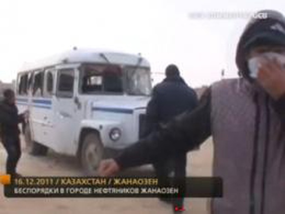 Президент Казахстана ввел режим ЧП в городе Жанаозене (ВИДЕО)