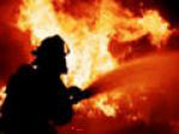 В Буденновске возбудили дело по факту пожара на химзаводе (ВИДЕО)