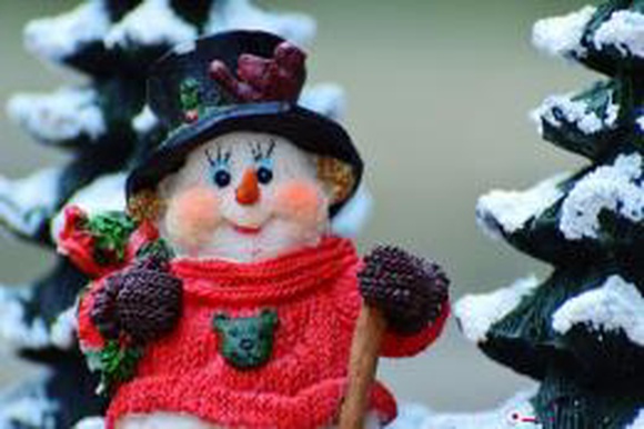 В сквере у метро «Люблино» гостей встретят забавные снеговики