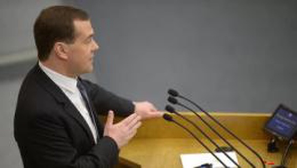 Медведев пообещал «показать зубы» в ВТО в ответ на санкции