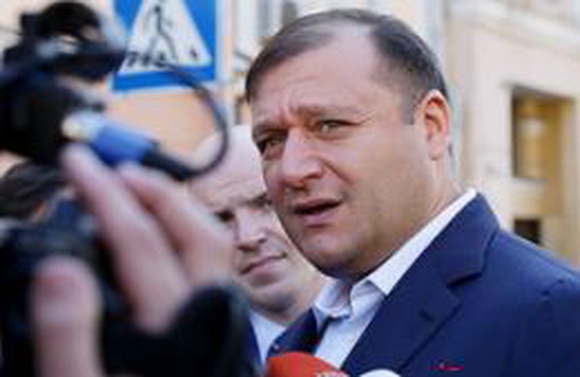 Скандал с регистрацией харьковской оппозиции выходит на всеукраинский уровень
