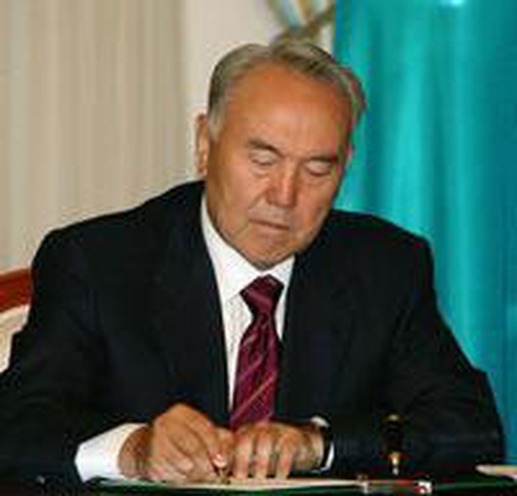 Назарбаев отправляет в отставку своего зятя Кулибаева, главу фонда «Самрук-Казына»
