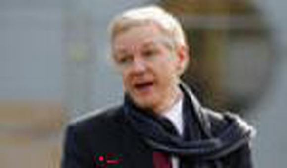 Основателя Wikileaks Джулиана Ассанджа могут выдать США