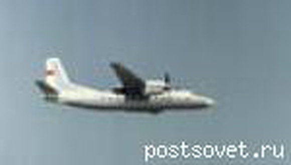 Самолет Ан-24 сел в Томске после срабатывания пожарной сигнализации