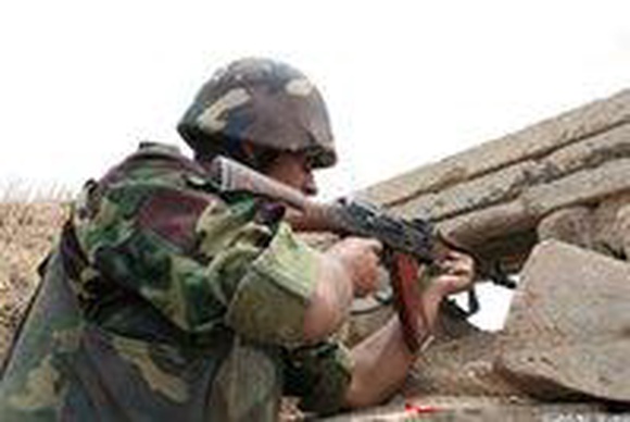 Ситуация на линии соприкосновения азербайджанских и армянских войск остается напряженной